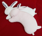うさぎ昼寝枕